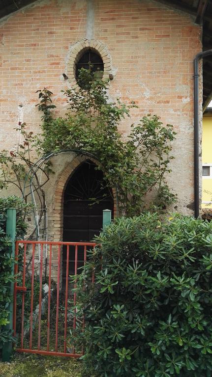 Agriturismo Licensi Del Bresa Βίλα Monzambano Εξωτερικό φωτογραφία